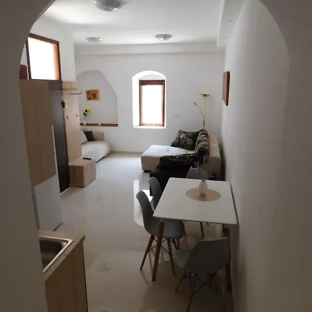 Suncokret Apartment